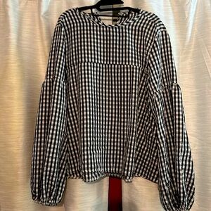 Black gingham top